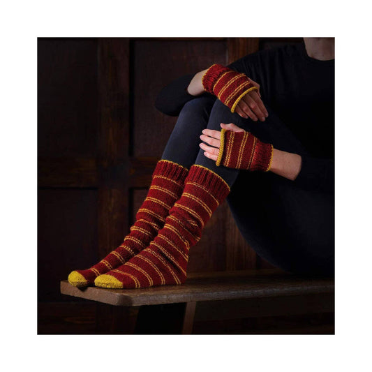 Harry Potter – Stickset med Vantar och Strumpor – Gryffindor