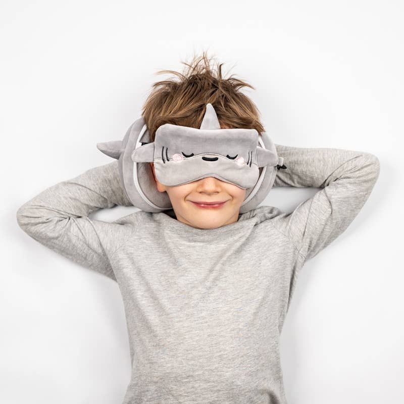 Relaxeazzz – Gus the Shark Travel Pillow & Eye Mask