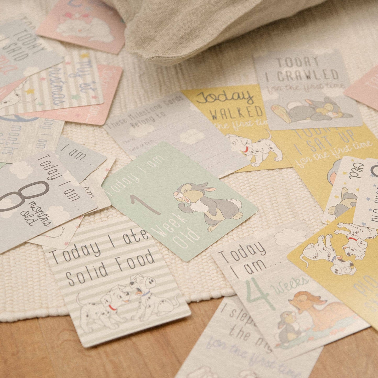 Disney – Baby 30 Milstone-kort (Magical Beginnings)