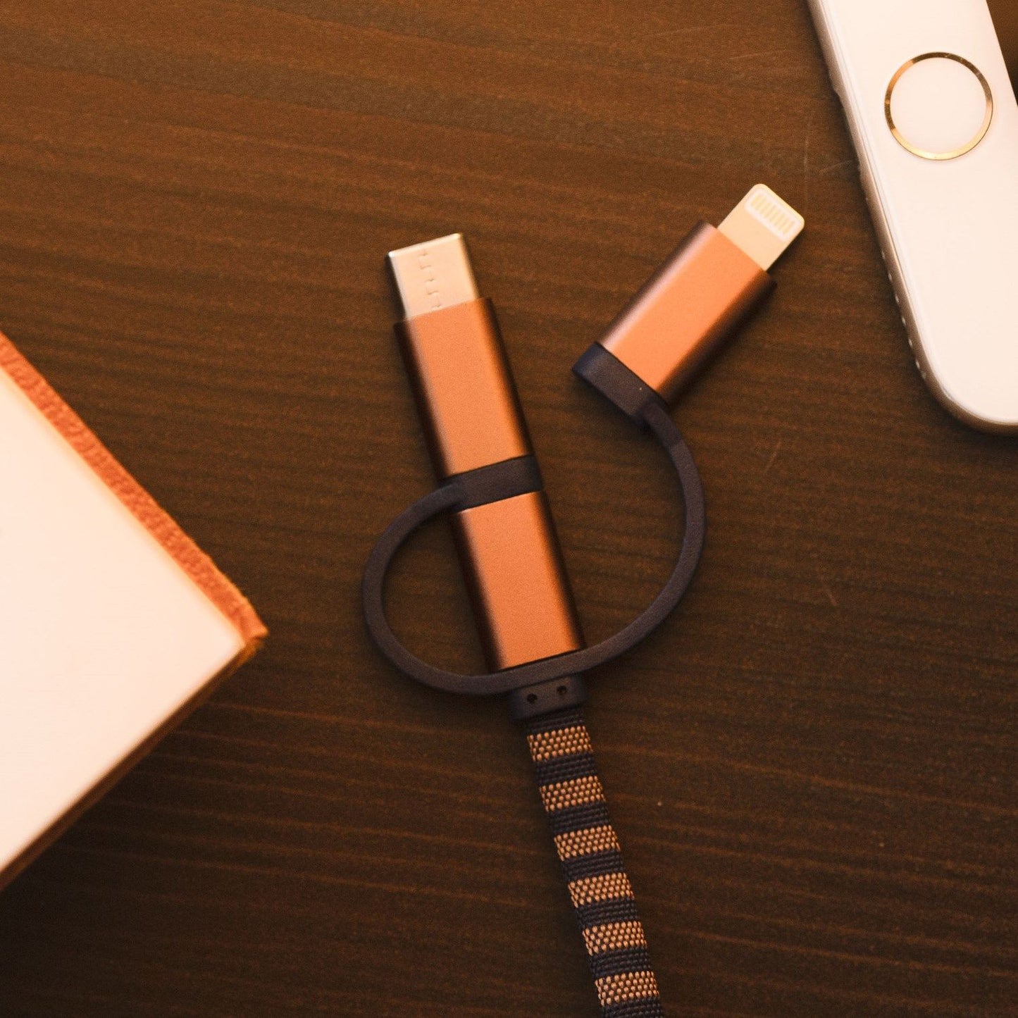 Harry Potter – Hogwarts Ravenclaw 3-in-1 Scarf Cable (Lightning / Micro-USB / USB-C)