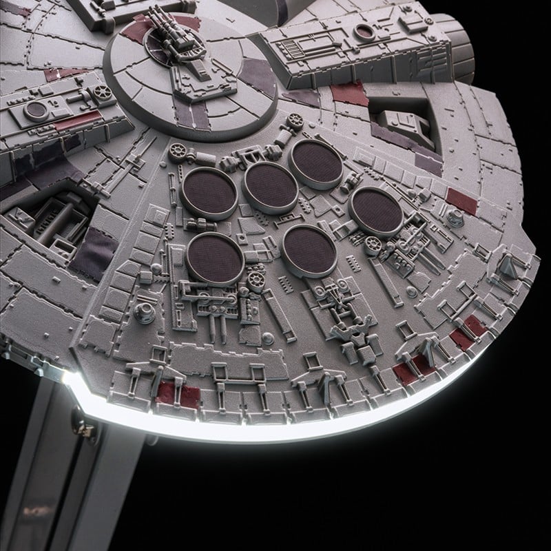 Star Wars “Millennium Falcon” Posibel Skrivbordslampa – USB-driven 60 cm